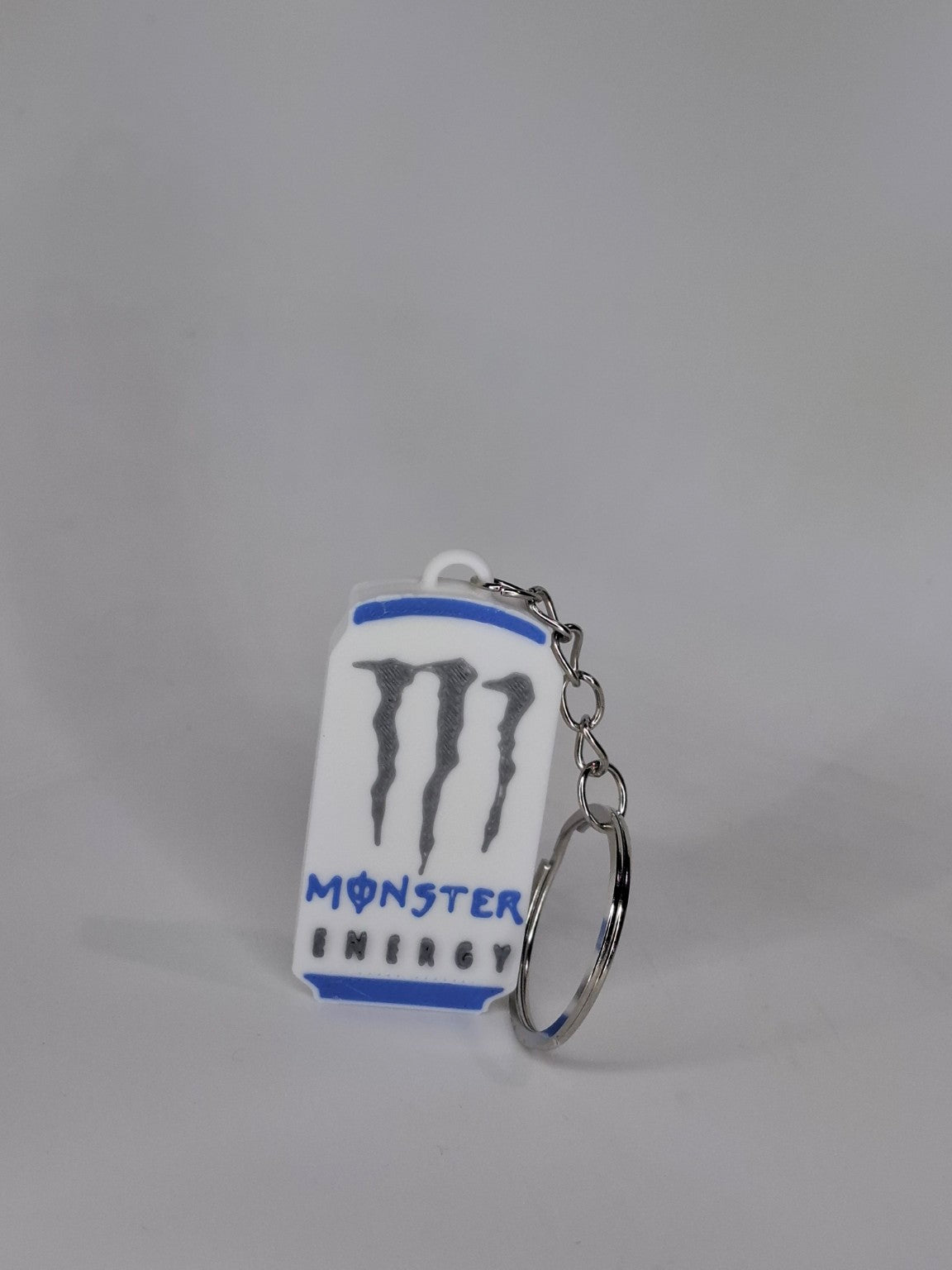 Llavero Monster Energy blanco