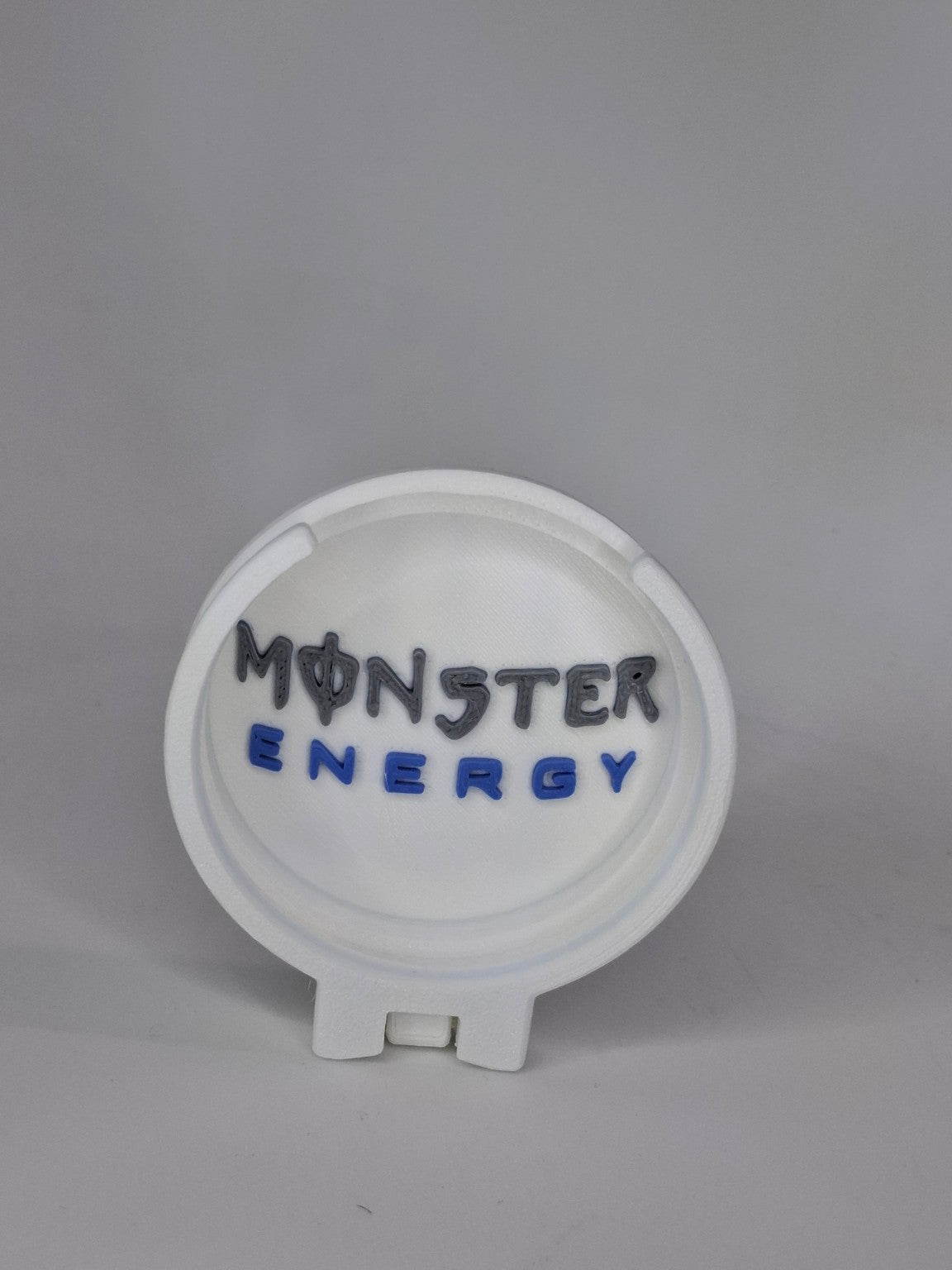 Portalatas Monster Energy blanco accesorio frontal
